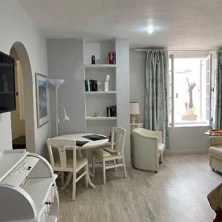 Schoenes Apartment - Ruhig - Aussenpool لا أوروتافا المظهر الخارجي الصورة