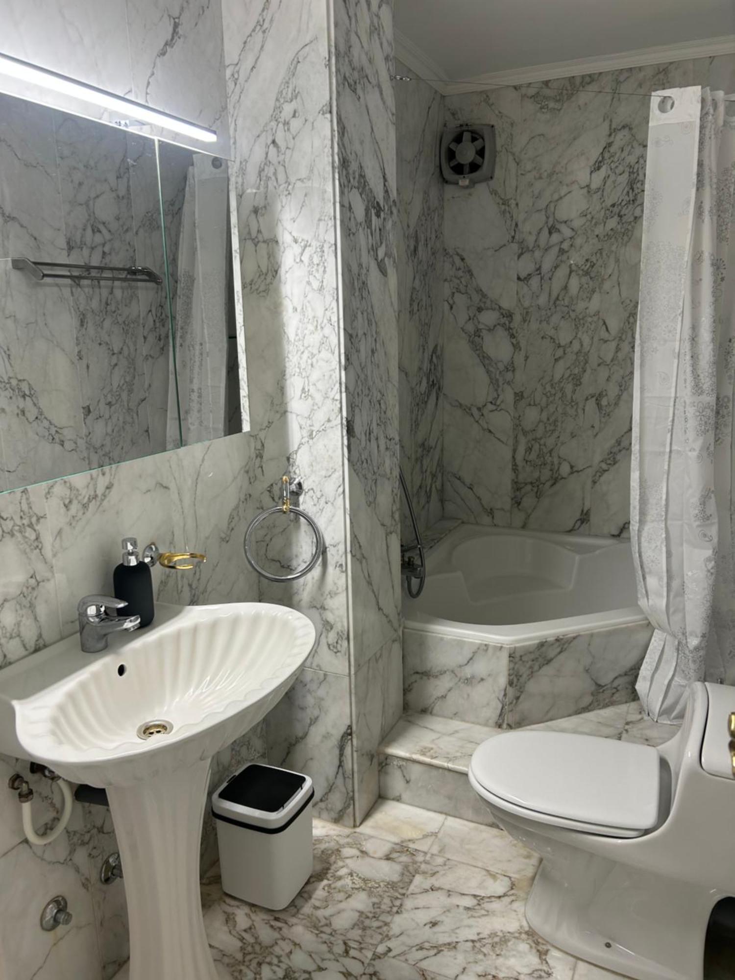 Schoenes Apartment - Ruhig - Aussenpool لا أوروتافا المظهر الخارجي الصورة